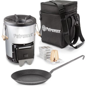 Petromax Raketenofen Set, 8-teilig: Ofen, Tasche, Pfanne und Anzündkits für Outdoor-Küche.