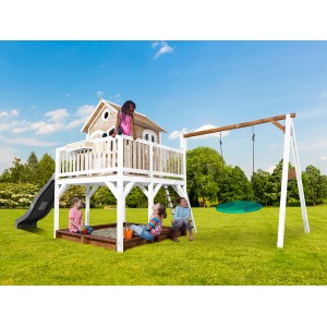 Axi Liam Spielhaus mit Nestschaukel, Rutsche und Sandkasten im Garten.
