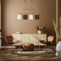 Näve Pendelleuchte Tilde, 4-flammig, braun-beige über Esstisch im Wohnzimmer.