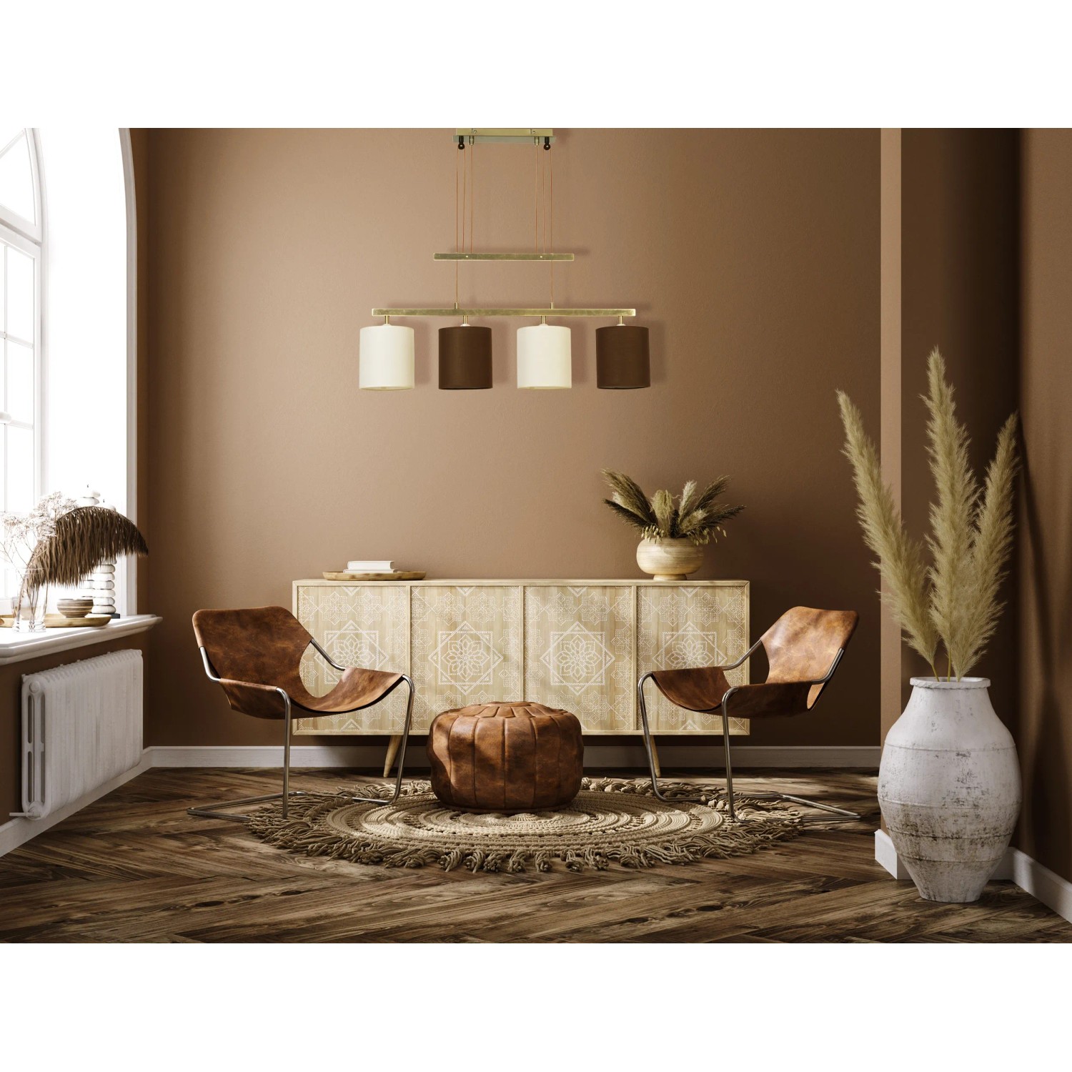 Näve Pendelleuchte Tilde, 4-flammig, braun-beige über Esstisch im Wohnzimmer.