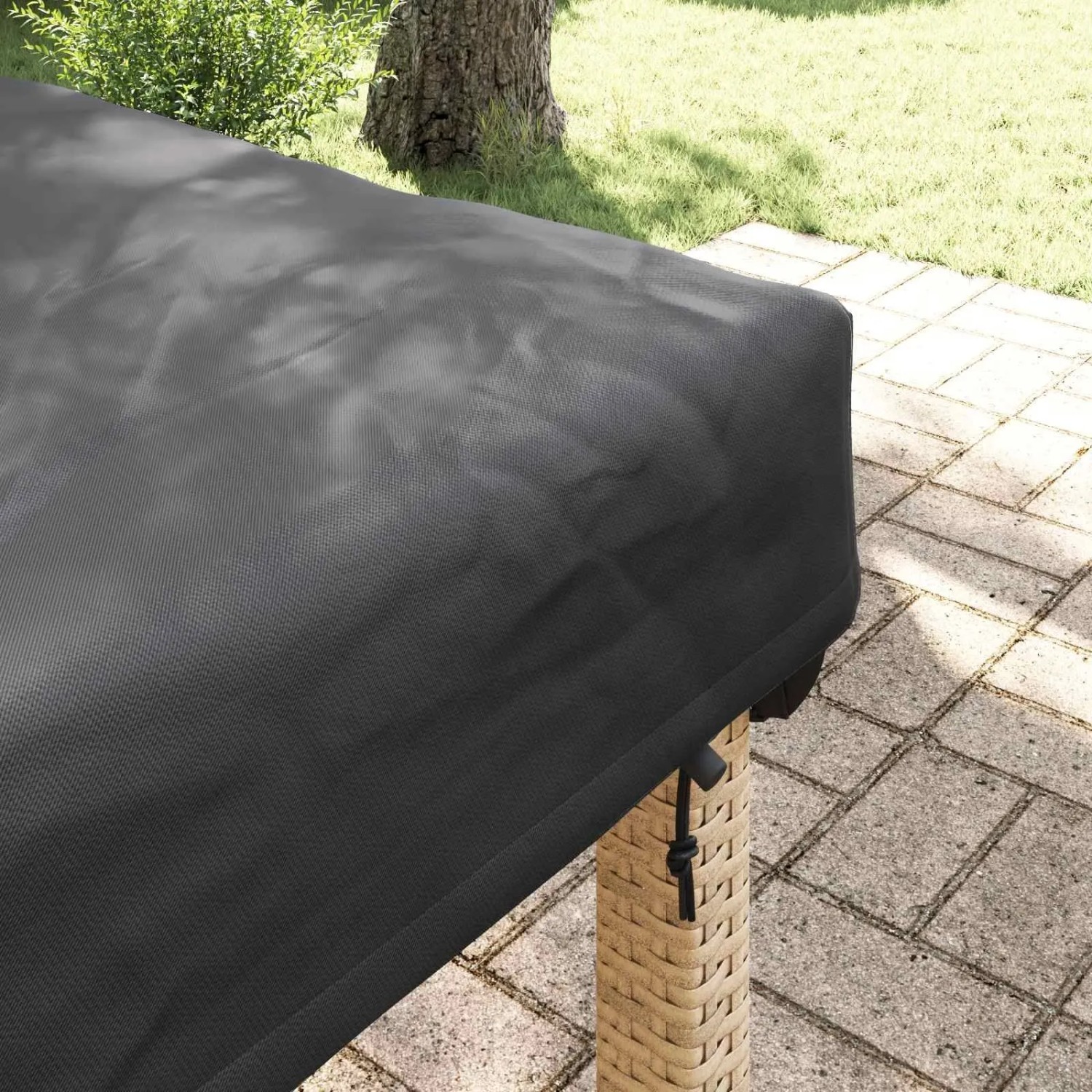 vidaXL Tischdecken Uni Schwarz, wasserfester Stoff-Tischbezug auf Terrassentisch, ideal für Outdoor.