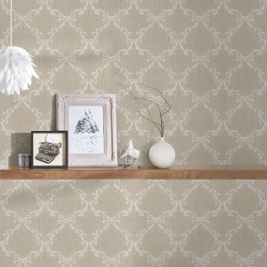 Beige-weiße Ornament Tapete im Barockstil. Vliestapete für Wohn- und Esszimmer.