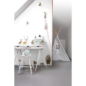 ESTAhome Wandtattoo Waldtiere Braun im Kinderzimmer, mit Reh, Hase, Igel und Wildschwein.