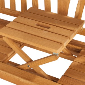 Detailansicht der Landhausbank Usedom mit ausgeklapptem Picknicktisch aus geöltem Eichenholz.