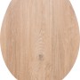 WC-Sitz Kunene von baliv aus Holz mit Absenkautomatik und Chrom-Scharnieren.