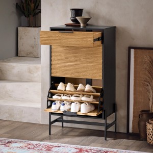 SoBuy Schuhkipper HFSR03-SCH mit 2 Klappen, Schublade und Schuhen im Wohnraum.