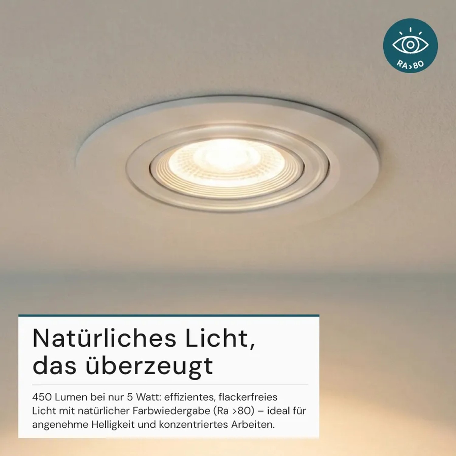 Weißer, dimmbarer LED Einbauspot (5W, 450lm) mit Farbwahl, montiert in einer Decke.