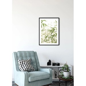 Komar Wandbild Bamboo Leaves, 30x40 cm, mit filigranem Bambusblatt-Motiv im schwarzen Rahmen.