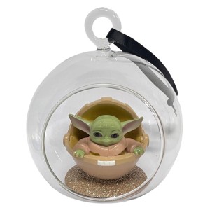 Star Wars Weihnachtskugel Grogu, 11 cm, in transparenter Glaskugel mit Aufhänger.