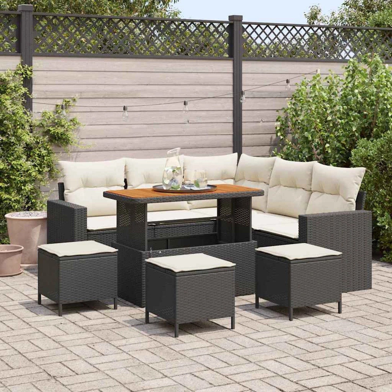 Schwarzes 9-teiliges vidaXL Garten-Sofa-Set aus Polyrattan mit Tisch und Hockern.