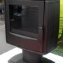 Plamen Gusskaminofen Roberto, 8,6 kW, schwarzer Kaminofen mit Sichtscheibe.