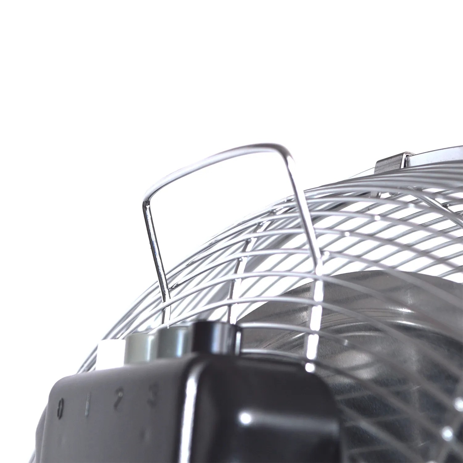 Detailaufnahme: TroniTechnik Bodenventilator Windmaschine mit Geschwindigkeitsstufen und Schutzgitter.