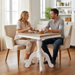 CLP Bistrotisch Grasby Natura/Weiß. Quadratischer Holztisch mit heller Platte, weißem Säulenfuß. Ideal für zwei Personen.