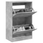 vidaXL Schuhschrank Betongrau, 60x34x96,5 cm, aus Holzwerkstoff. Zwei Klappen offen, Schuhe sichtbar. Schuhkipper.