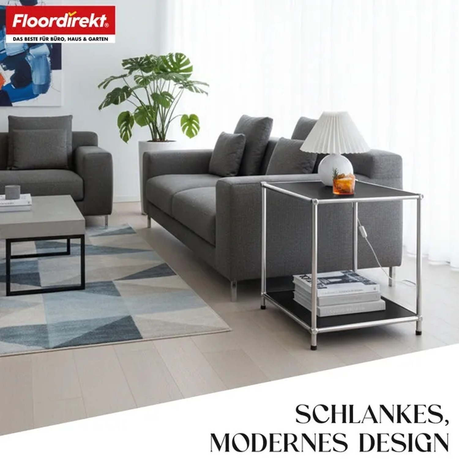 Schwarzes Floordirekt Metallregal Concept Epure MK-012 als Beistelltisch im Wohnzimmer.