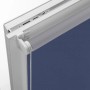 Blaues Gardinia EasyFix Thermo Rollo, energiesparend, 120x150 cm, mit Kettenzug und Klemmträger.