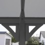 Detailansicht Westmann Carport Anthrazit: Aluminium-Konstruktion mit Doppelstegplatten.