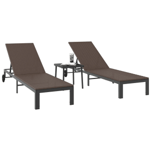 Braune vidaXL Sonnenliegen (2 Stk) aus Poly Rattan mit Tisch und Rädern.