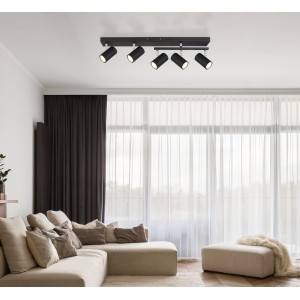 Schwarzer, 5-flammiger Globo Strahler Robby im modernen Wohnzimmer.