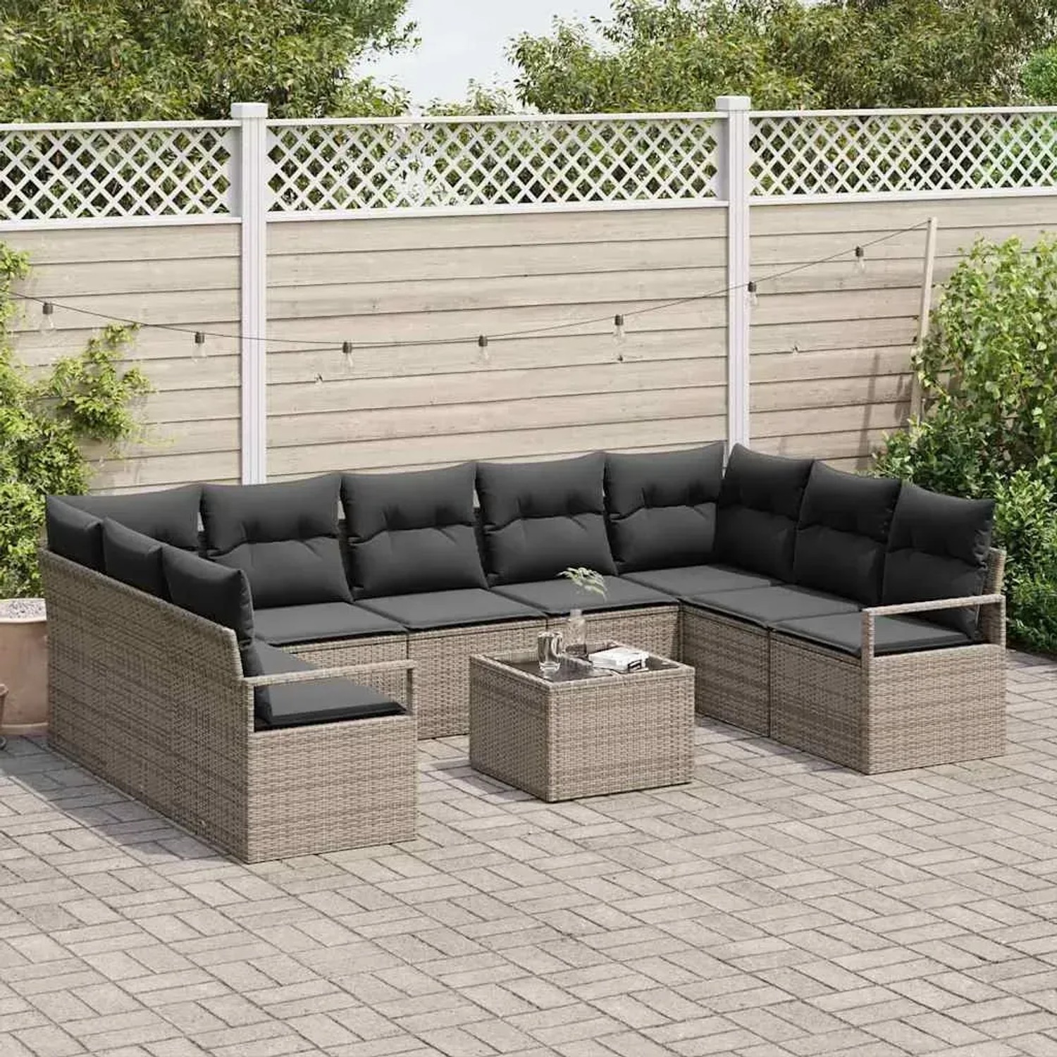Graues 10-tlg. vidaXL Garten-Sofa-Set aus Poly Rattan mit Tisch für Terrasse und Garten.
