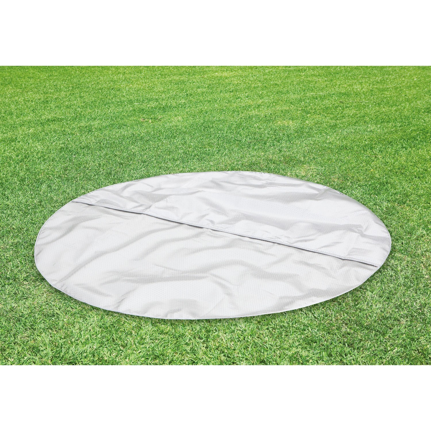 Abdeckung für Intex PureSpa Plus Bubble Massage Set, Ø 216 cm, auf Rasen.