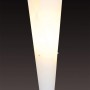 Weiße Näve Stehleuchte Tulip im Design einer Tulpe, Stahlfuß, Höhe 162cm.