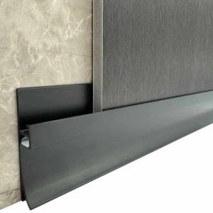 Schwarze Colortree LED Sockelleiste aus Aluminium, 2m Profil für Paneele.