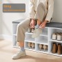 Songmics Sitzbank Custos, weiß, mit 10 Fächern als Schuhständer mit Person beim Schuhe binden.