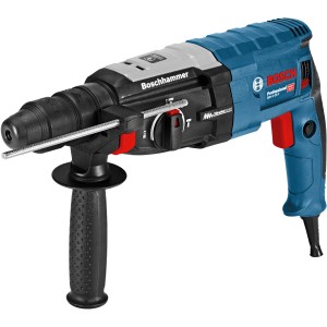 Blauer Bosch Professional Bohrhammer GBH 2-28 F mit SDS Plus Aufnahme und Zusatzhandgriff.
