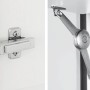 Detailansicht: Scharnier und Klappenhalter mit Soft-Close-Funktion für die Impuls Küchenzeile.
