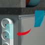 fischer Vakuum Klebepads zur Befestigung einer Steckdosenleiste an einer Küchenwand.