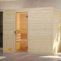 Weka Massivholzsauna Valida 4 Sparset mit Glastür in heller Holzoptik.