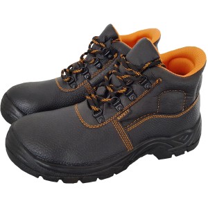 Schwarze Sicherheitsstiefel S3, Größe 41 mit Stahlkappe und Stahlzwischensohle.
