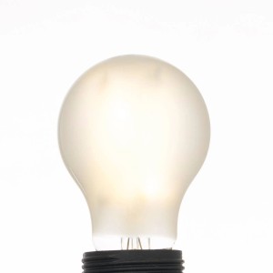 Arcchio E27 LED Lampe, 2,2W, warmweiß leuchtend.