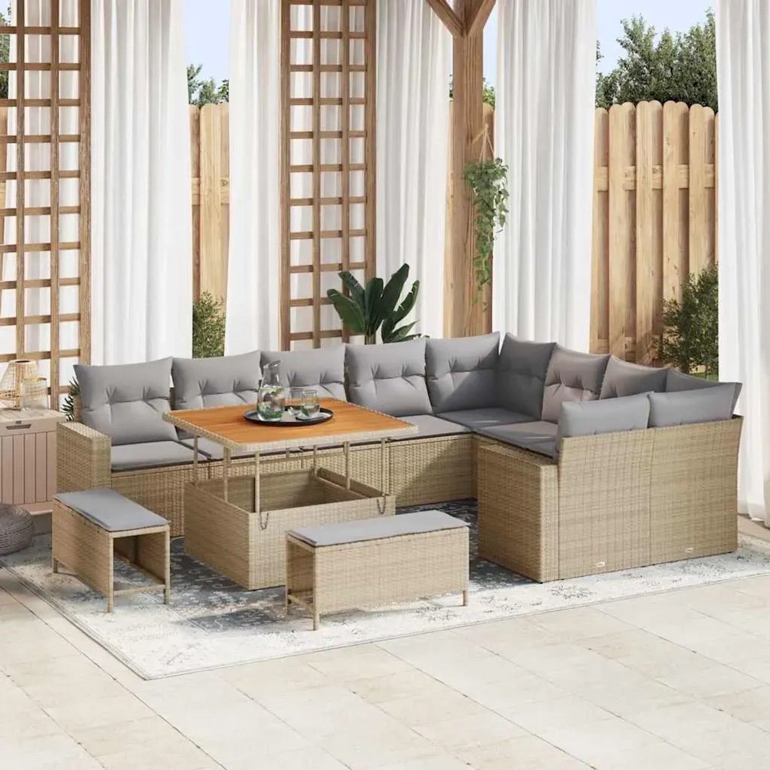 Beiges 12-teiliges Garten-Sofa-Set aus Poly Rattan von vidaXL mit Tisch und Hockern.