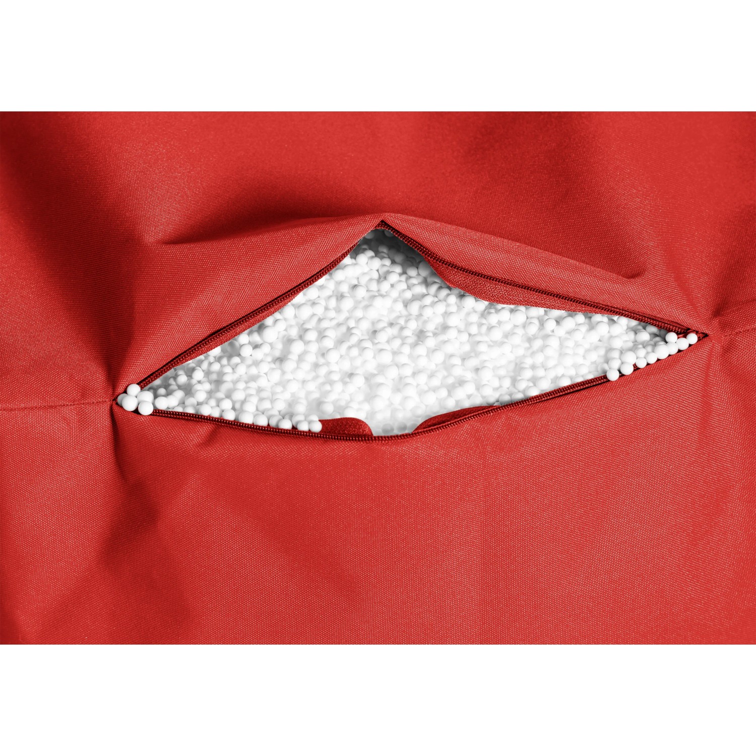 Detailaufnahme: Roter Sitting Point Sessel Twist mit EPS-Perlen Füllung.