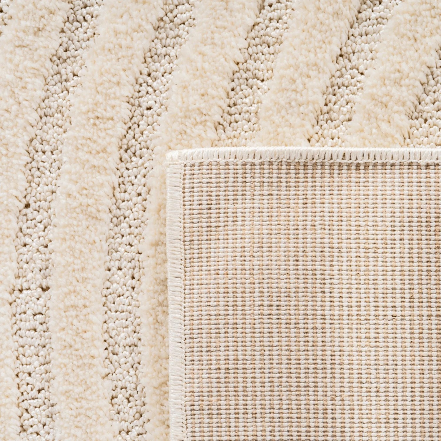 Ayyildiz Kurzflorteppich Art 1122 in Creme, 120x170 cm. Moderner Teppich mit 3D-Relief.