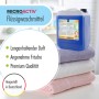 Microactiv Color Flüssigwaschmittel 6x10l Kanister auf Handtuchstapel.