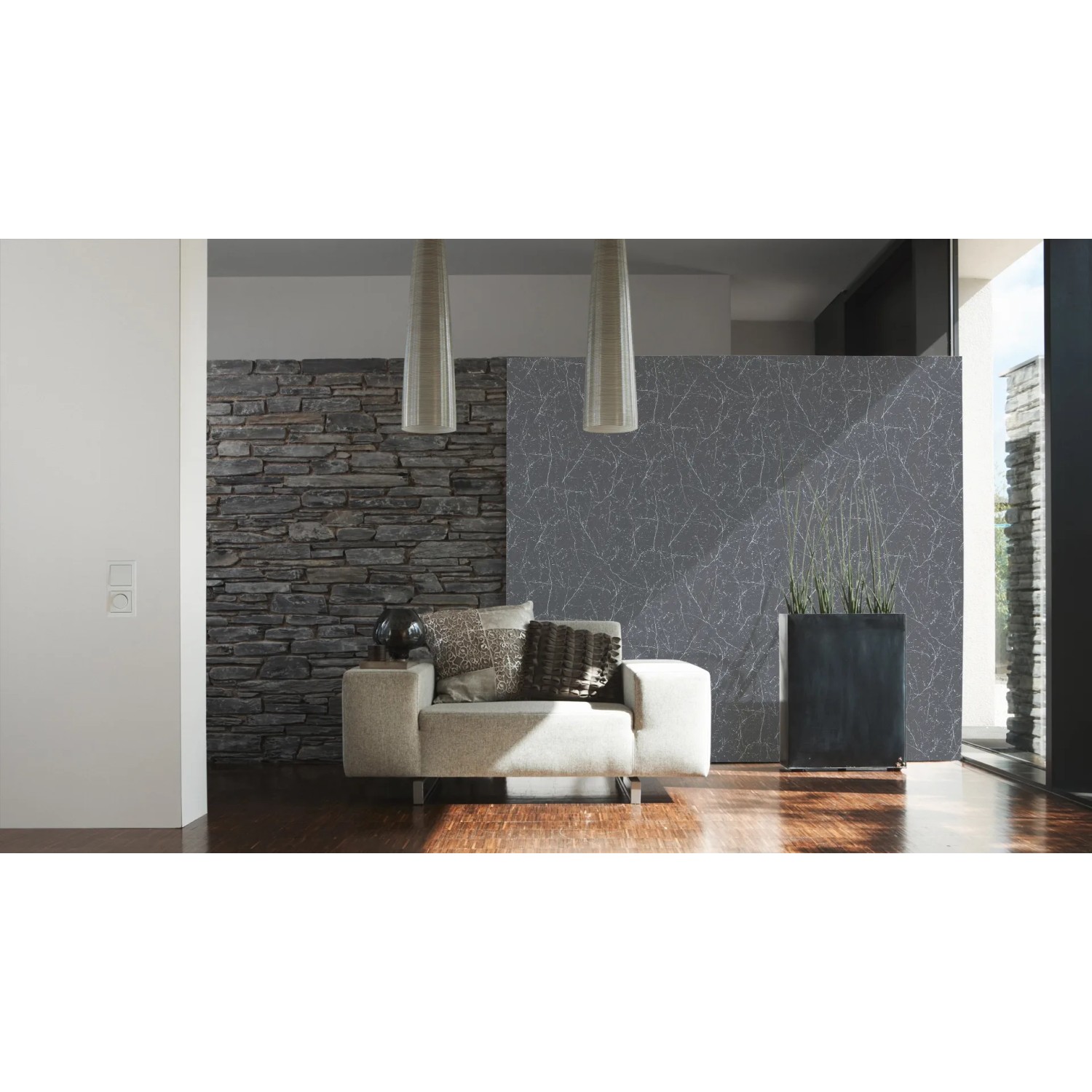 Wohnraum mit A.S. Creation Vliestapete Elegance 3 Uni Weiß FSC® mit textilem Effekt.