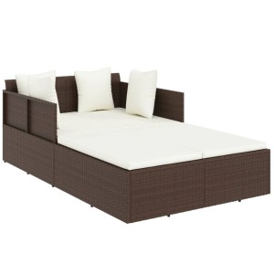 Braune vidaXL Sonnenliege aus Poly Rattan mit cremeweißen Kissen für den Garten.