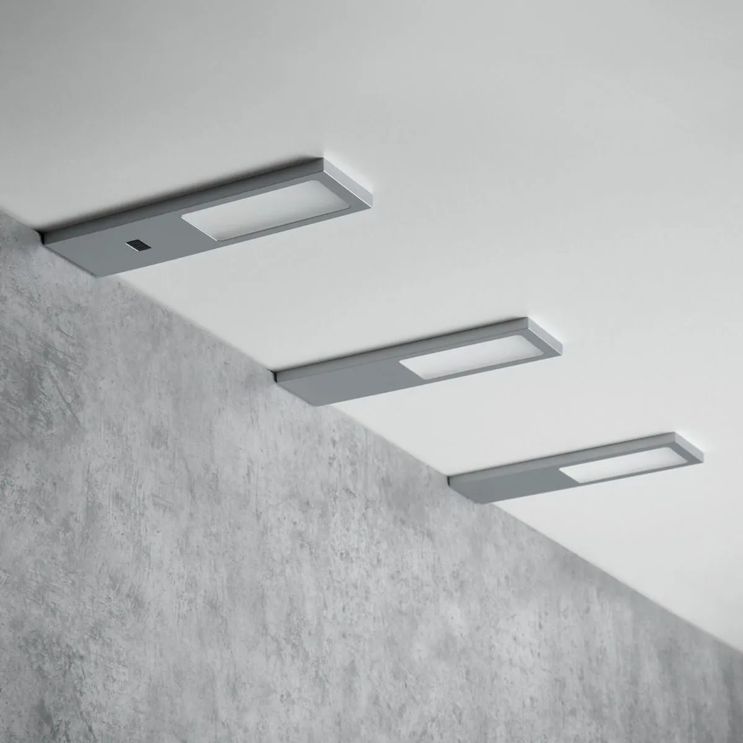 SOTECH LED Unterbauleuchten Giulia II, 3er Set, silbergrau, warmweiß, mit Trafo und Verteiler.
