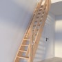 StarWood Treppe Samos Eiche mit Holzgeländer, Ansicht im Raum.