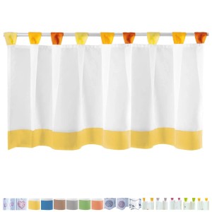 Gelb-orange Bistrogardine (150x45 cm) mit Schlaufen für Küchenfenster.
