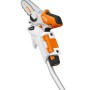Stihl GTA 26 Akku-Gehölzschneider Verlängerung in Orange und Silber.