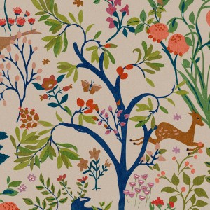 Bunte Joules Vliestapete Enchanted Woodland mit Waldmotiven und Tieren.