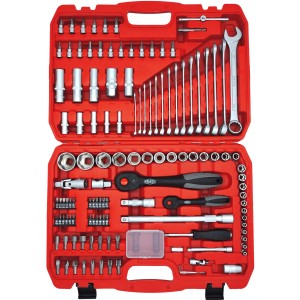 Geöffneter, roter Famex Werkzeugkoffer Professional 440-23 gefüllt mit Werkzeug.