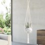 Weiße Makramee Hängeampel mit Topf und Pflanze, Durchmesser 17 cm, Länge 100 cm.