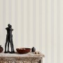Erismann Vliestapete Versailles Entree, Creme mit Streifenmuster. Dekorative Tapete für stilvolle Räume.
