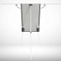 Klappbares KARAT Flipchart mit Dreibein-Stativ und Papierhaltern, ideal für Büro und Präsentation.