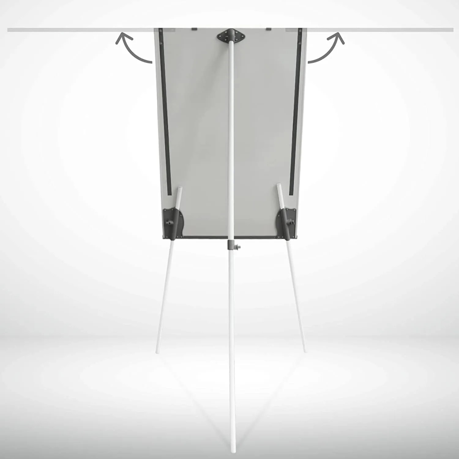 Klappbares KARAT Flipchart mit Dreibein-Stativ und Papierhaltern, ideal für Büro und Präsentation.